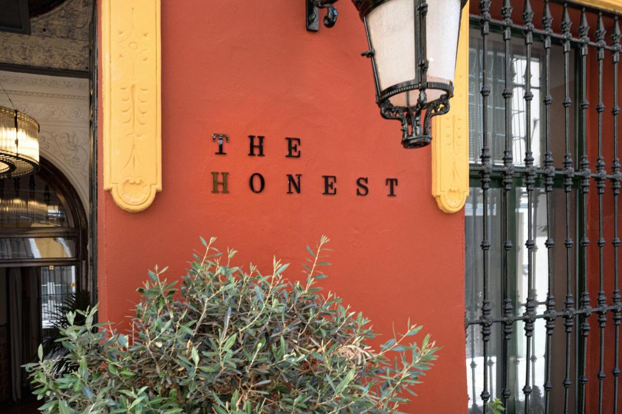 The Honest & 3*